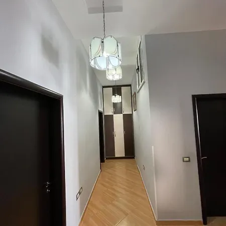 Seaview Golden Penthouse Sarandë