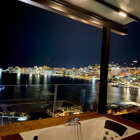 Lägenhet Seaview Golden Penthouse