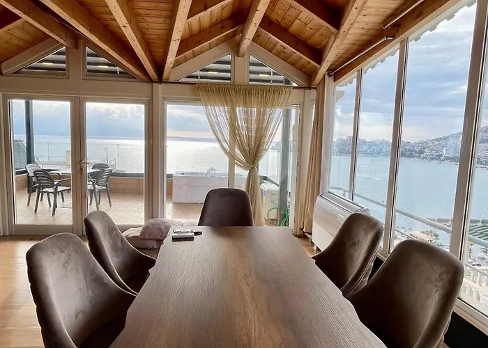 Seaview Golden Penthouse * Saranda
