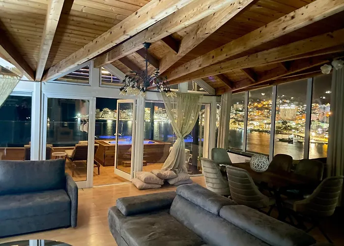 Apartament Seaview Golden Penthouse
